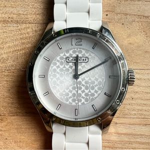 Coach ladies Maddy white dial silver tone sporty watch NEW BATTERY